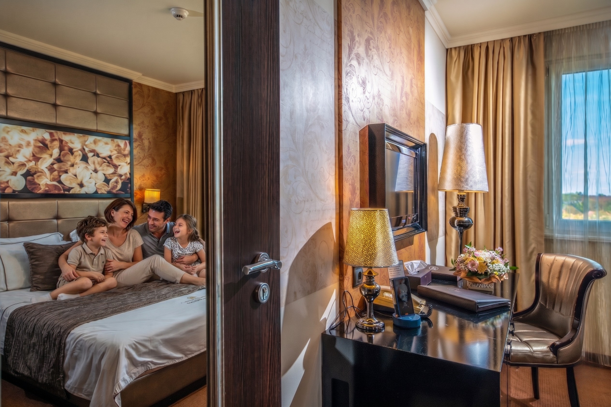 Összenyitott Családi szobák - Hotel Délibáb Hajdúszoboszló | Spojené izby pre rodiny - Hotel Délibáb Hajdúszoboszló